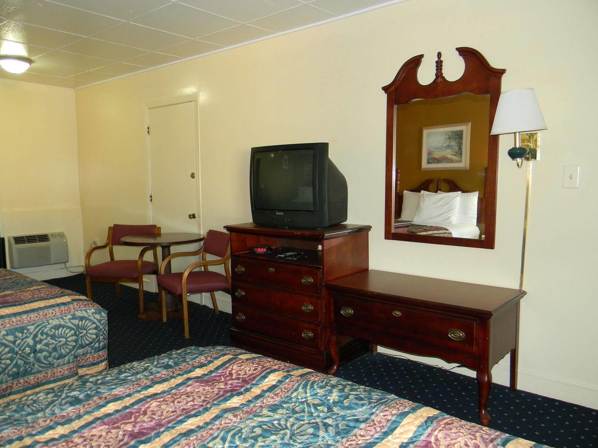 Fairfax Motel Roanoke Rapids Exterior foto